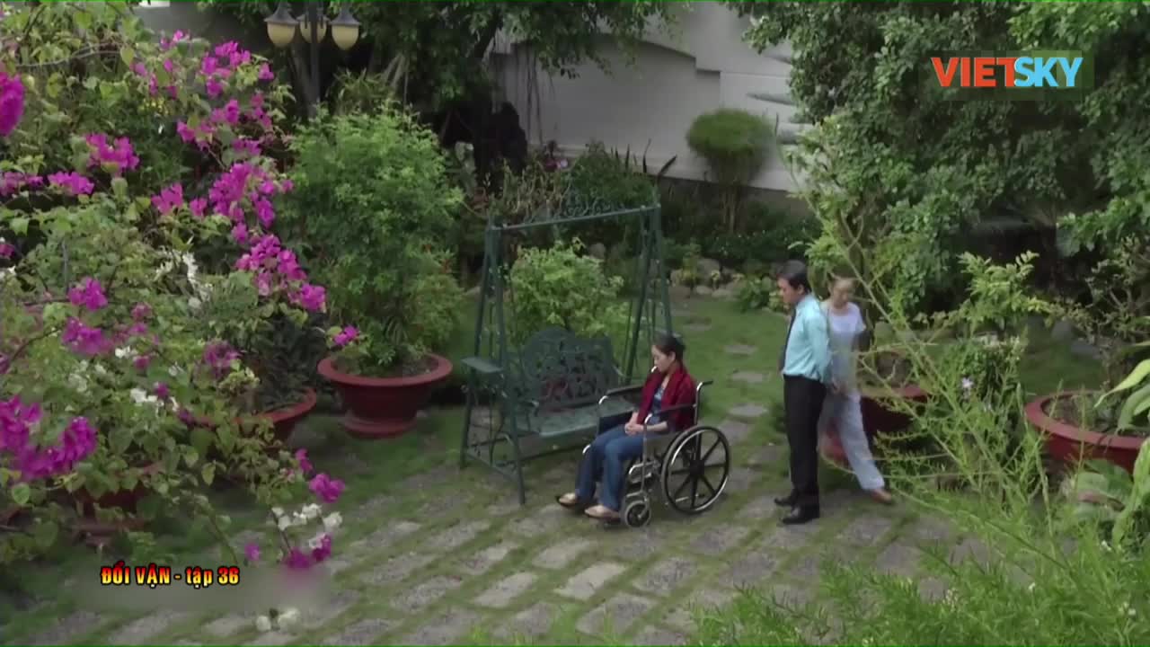 GIA TV Program Thumbnail, Poster