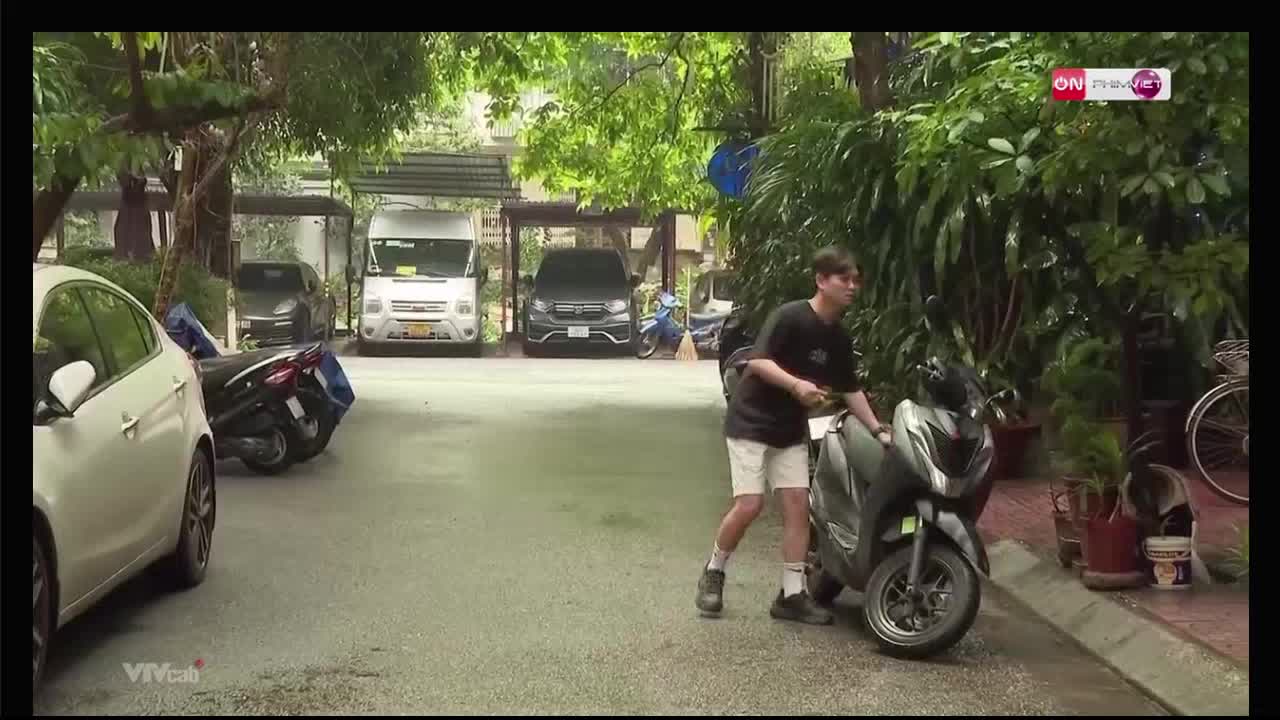 GIA TV Program Thumbnail, Poster