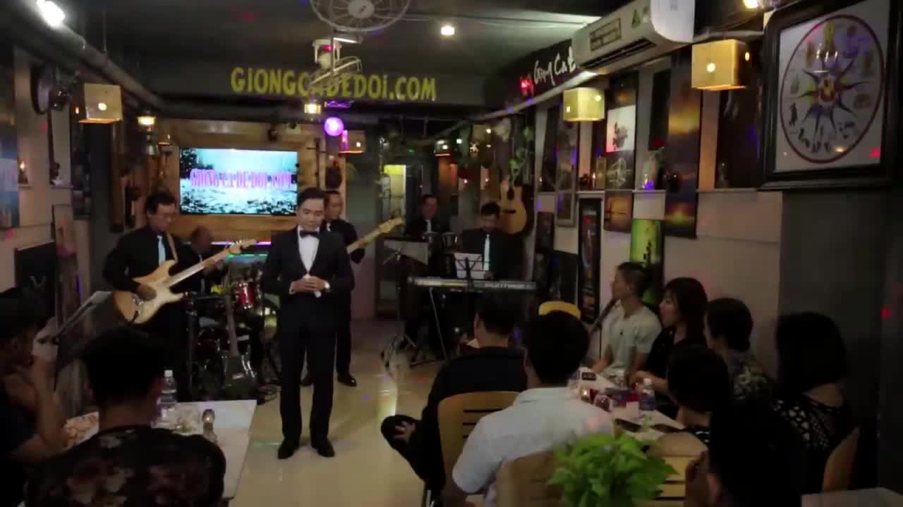 GIA TV Program Thumbnail, Poster