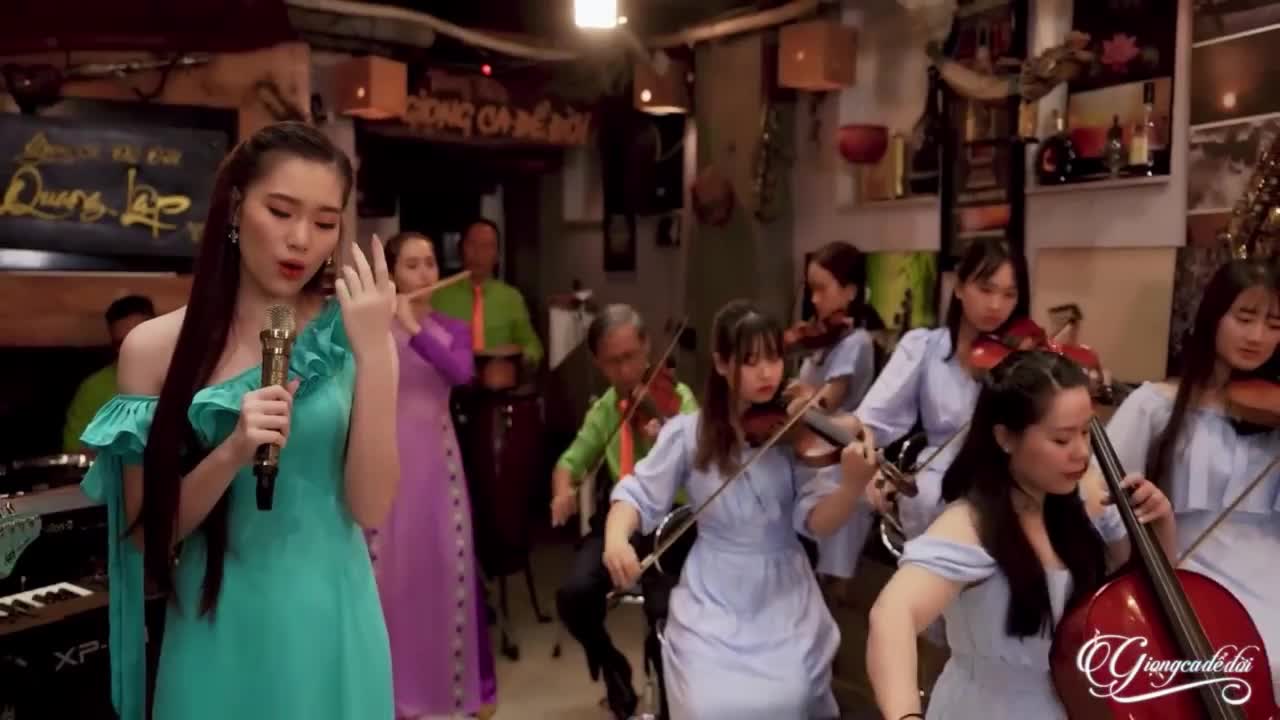 GIA TV Program Thumbnail, Poster