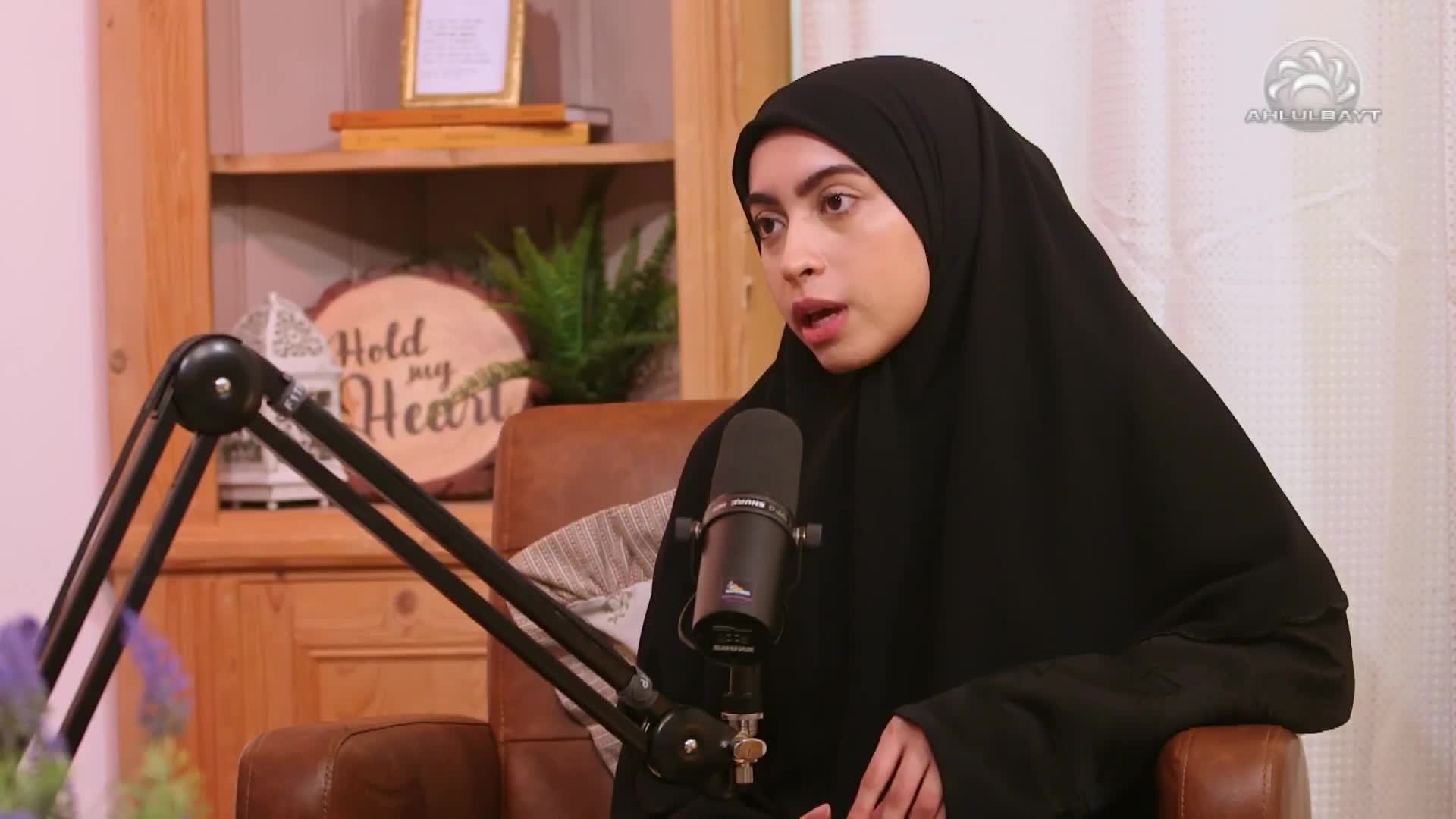 GIA TV Program Thumbnail, Poster