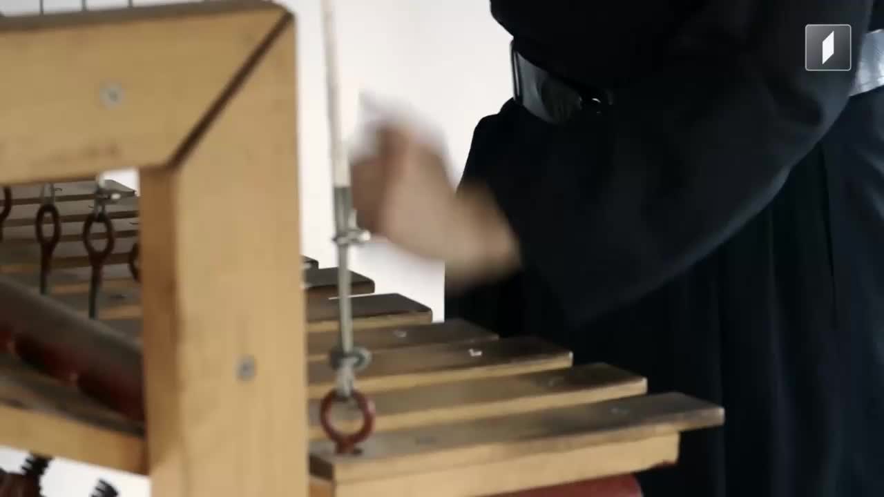 GIA TV Program Thumbnail, Poster