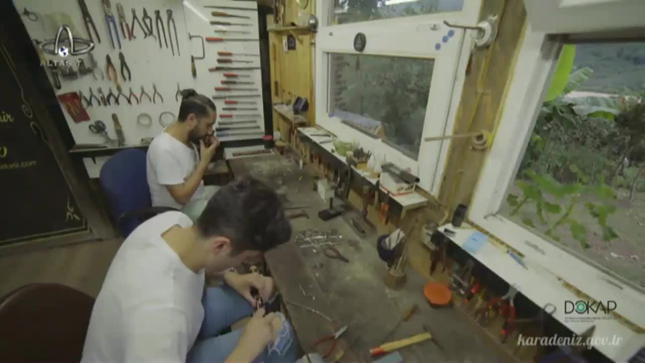 GIA TV Program Thumbnail, Poster