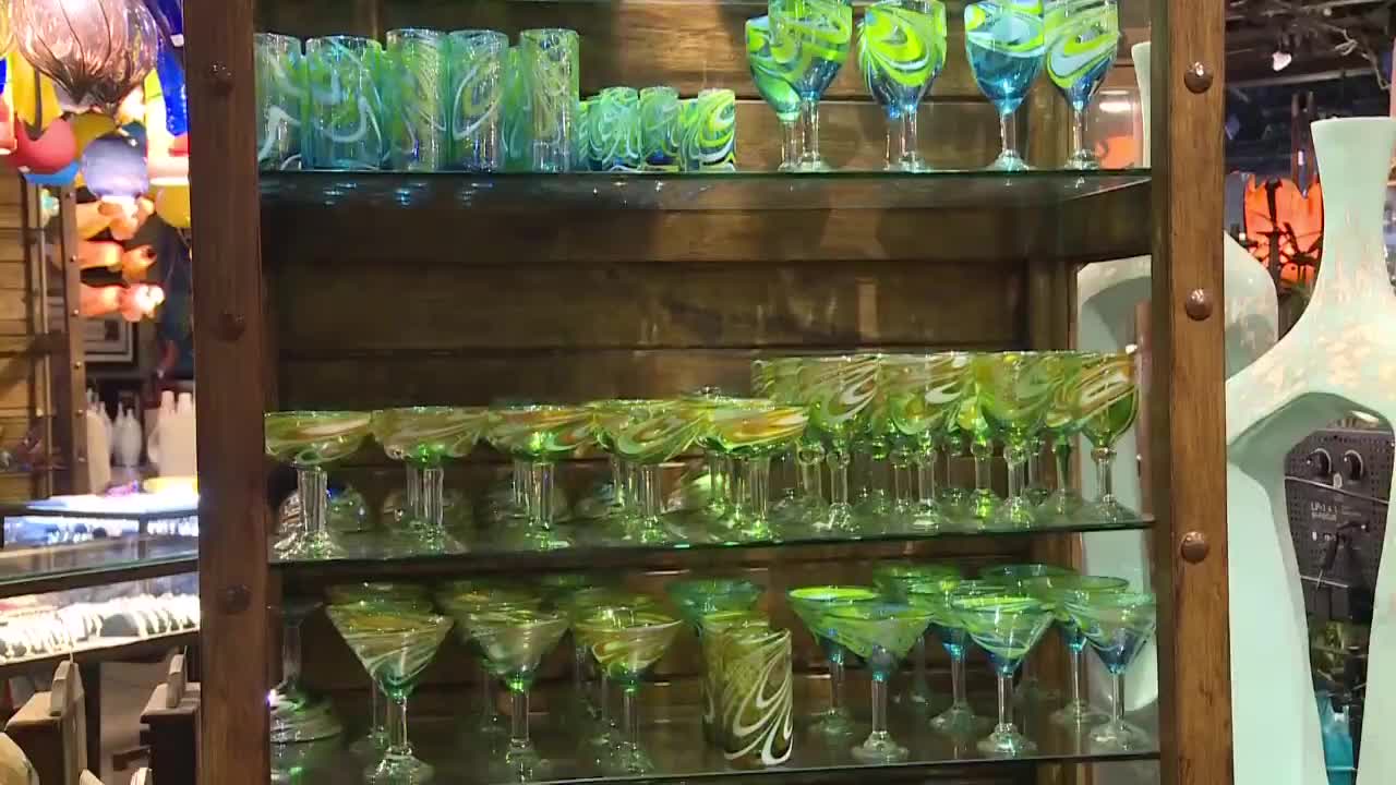 GIA TV Program Thumbnail, Poster