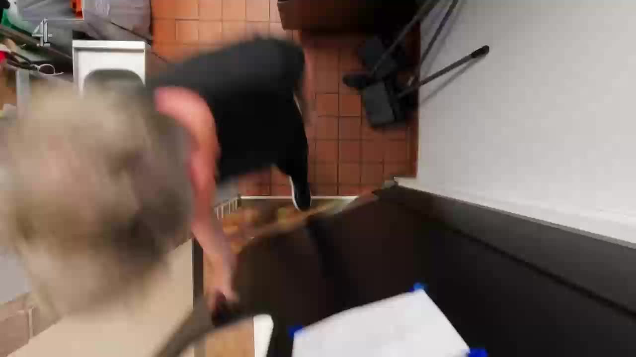 GIA TV Program Thumbnail, Poster