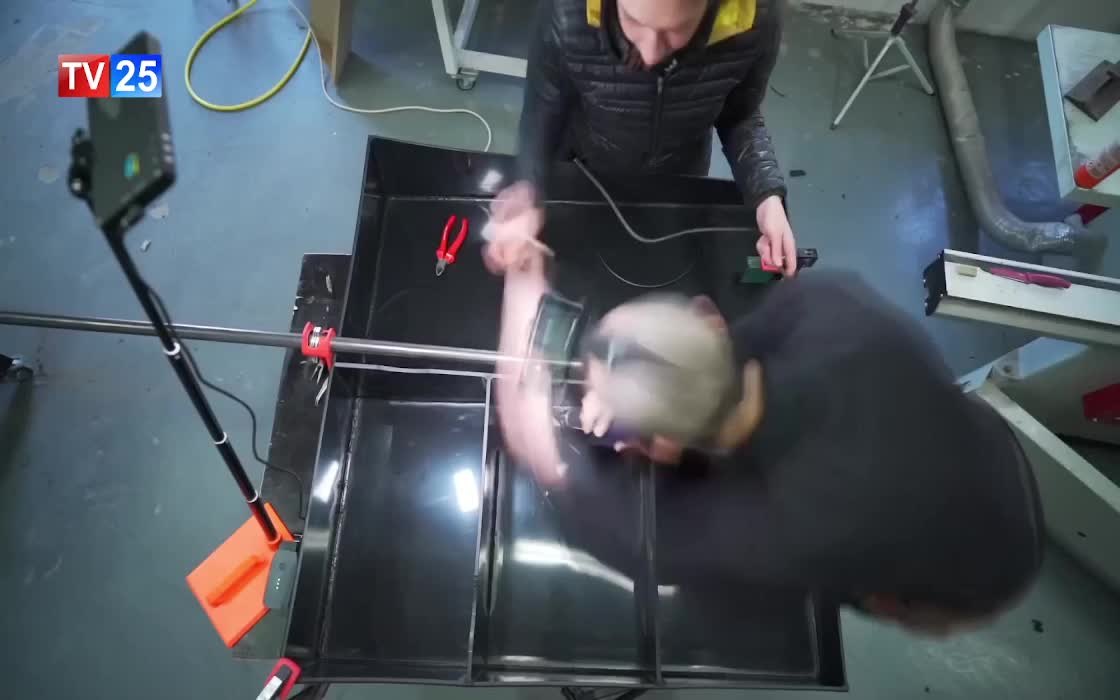 GIA TV Program Thumbnail, Poster