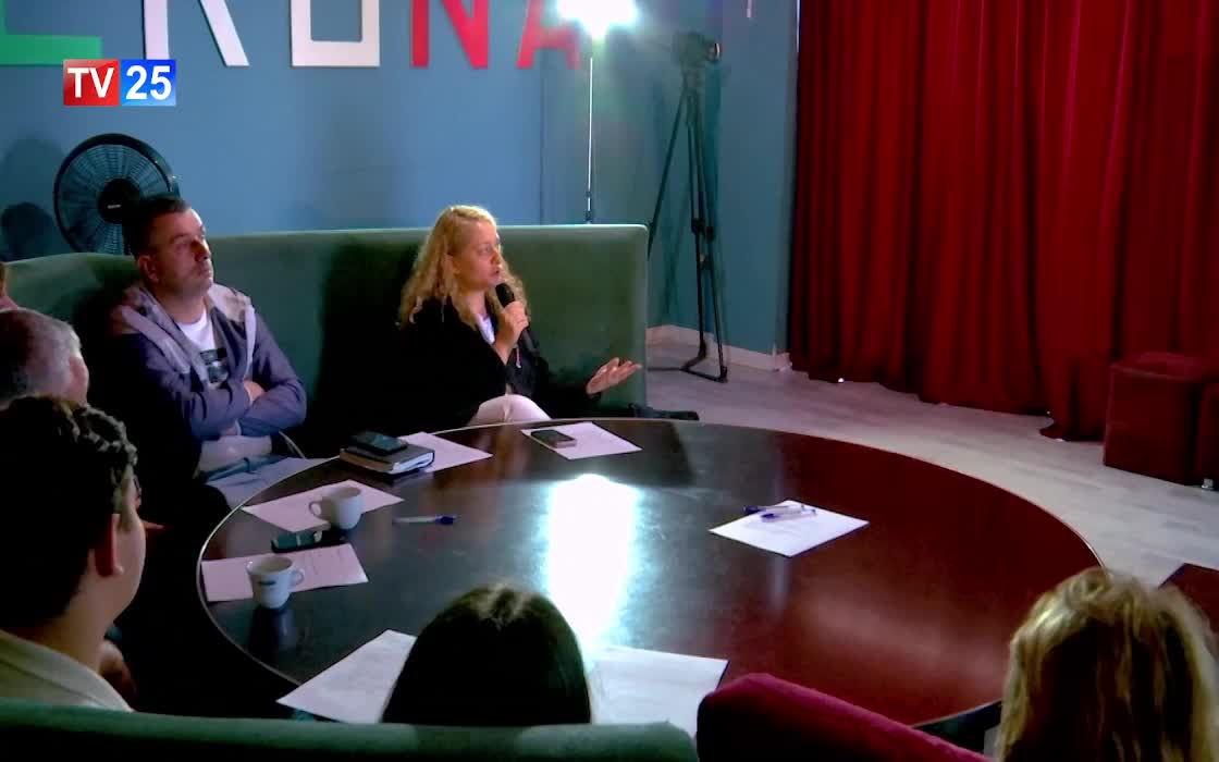 GIA TV Program Thumbnail, Poster