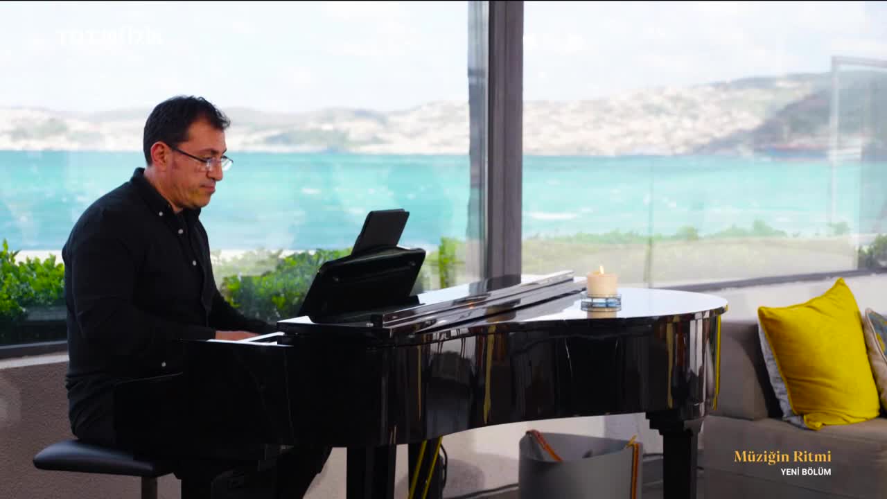 GIA TV Program Thumbnail, Poster