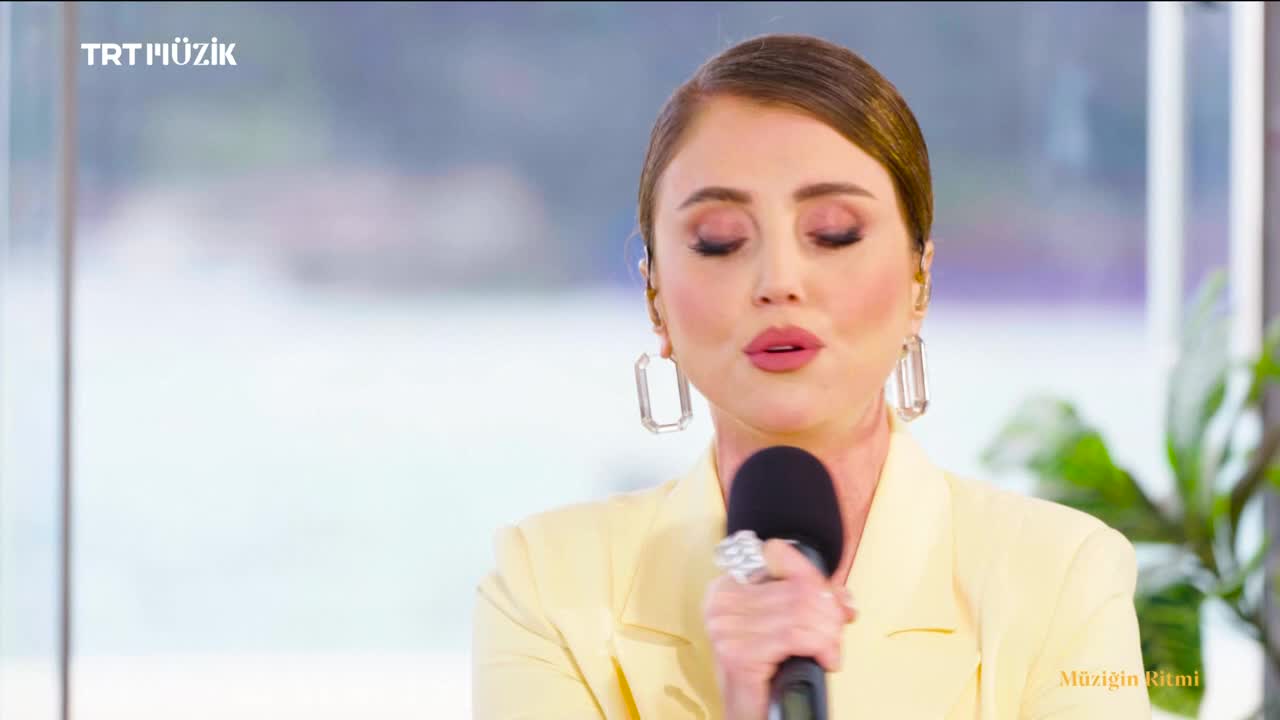 GIA TV Program Thumbnail, Poster