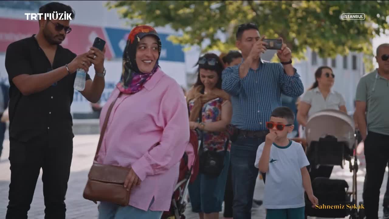 GIA TV Program Thumbnail, Poster