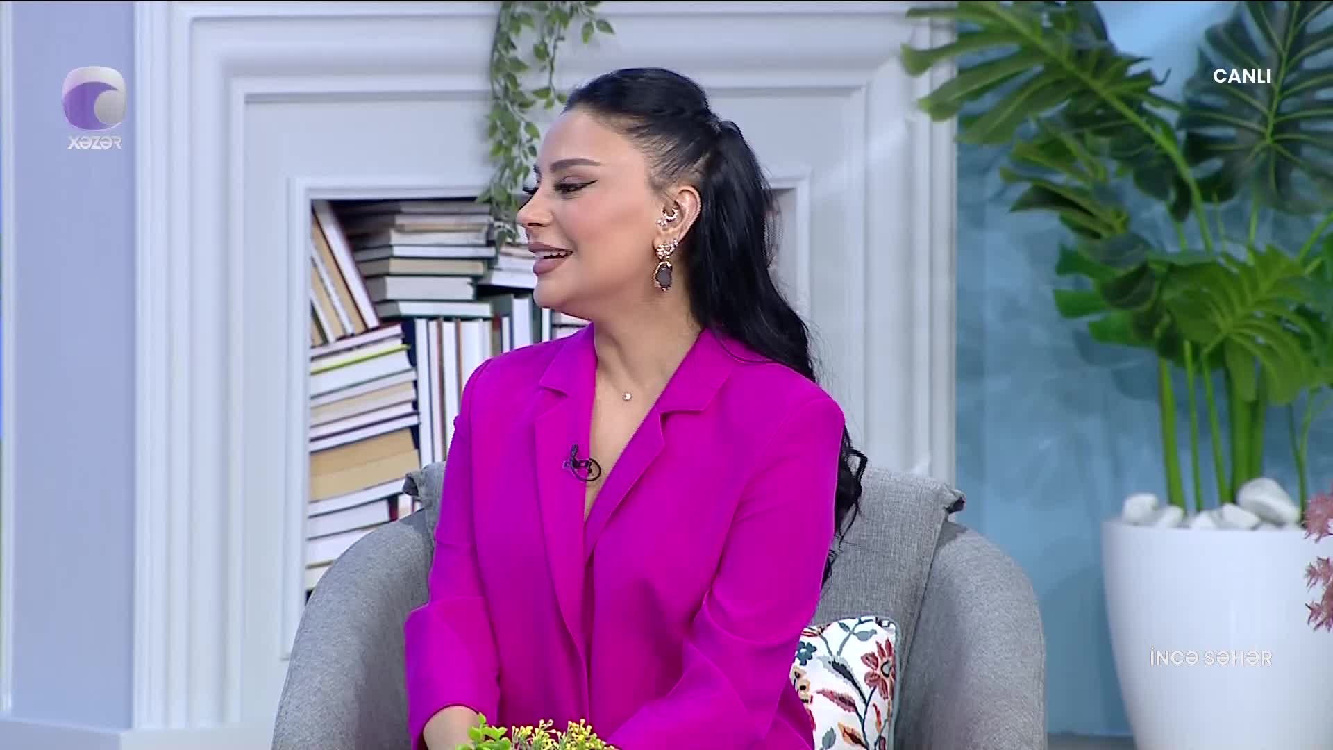 GIA TV Program Thumbnail, Poster