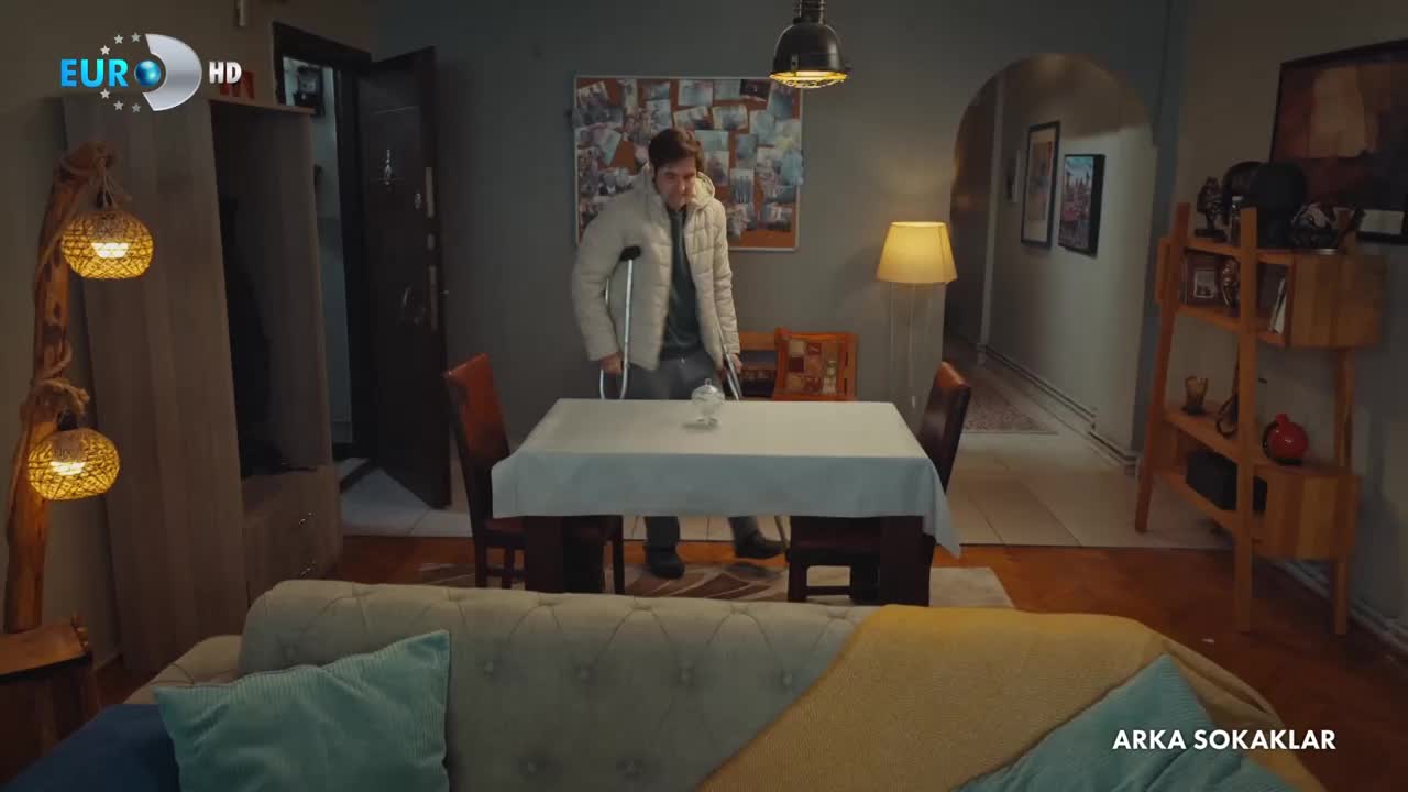 GIA TV Program Thumbnail, Poster