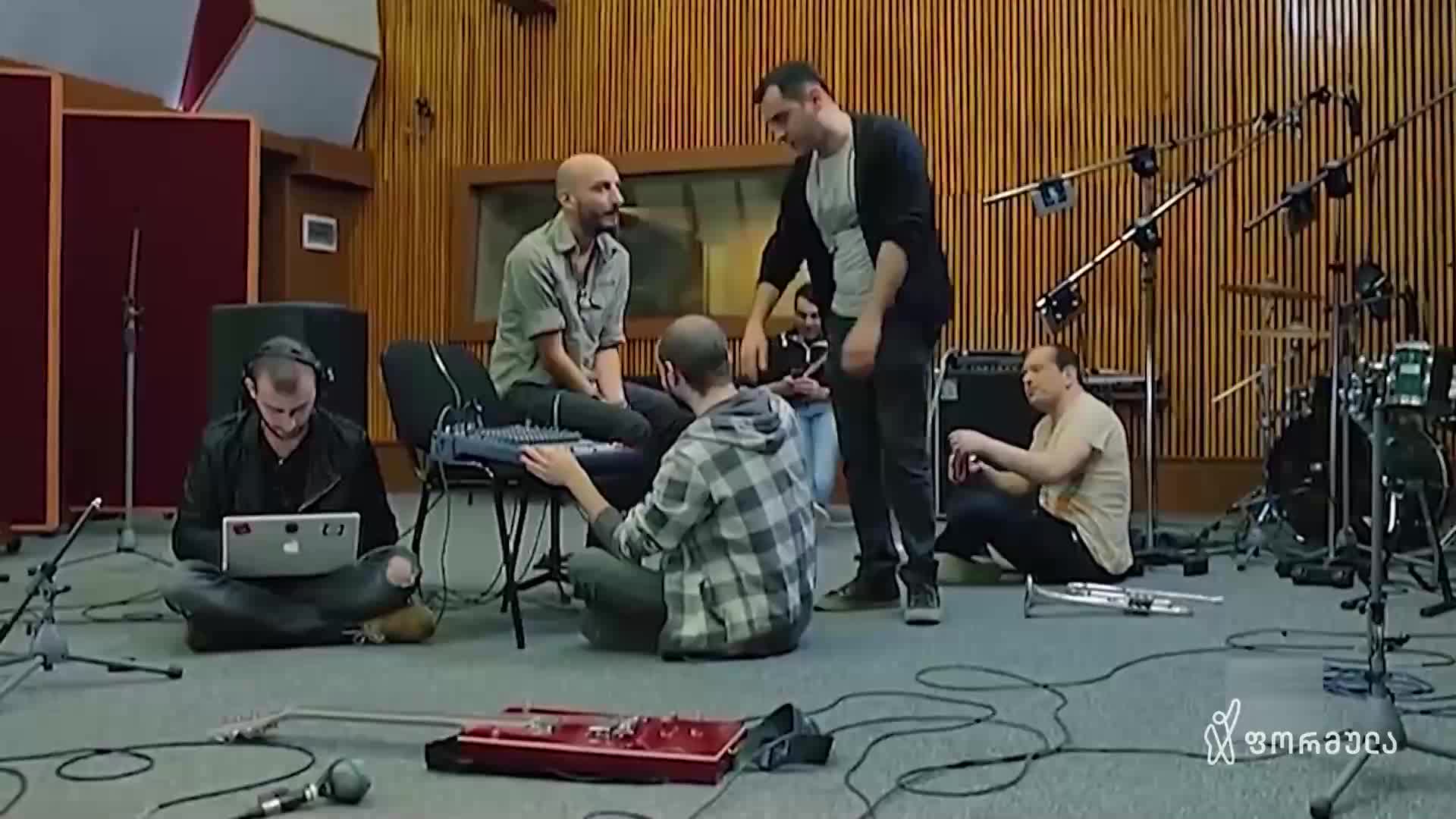 GIA TV Program Thumbnail, Poster