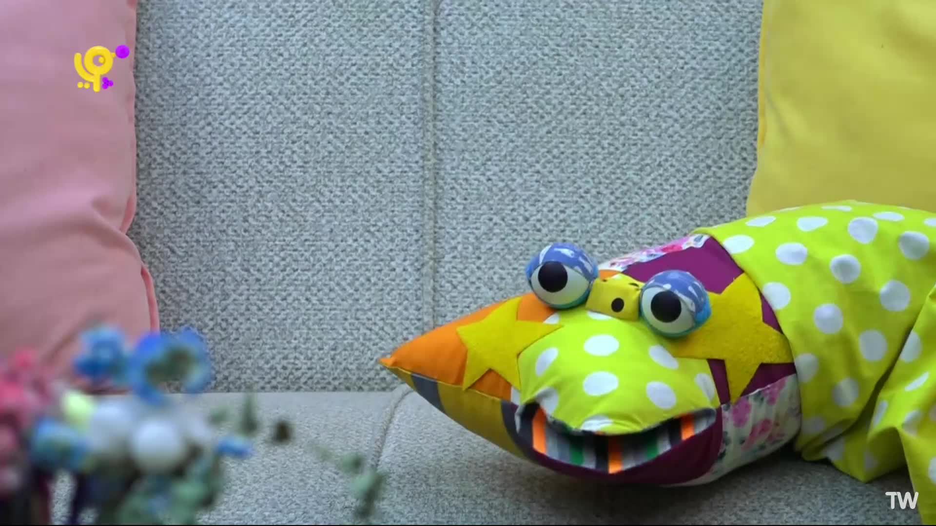 GIA TV Program Thumbnail, Poster