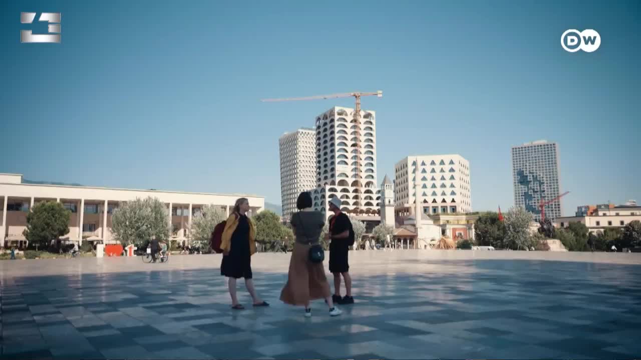 GIA TV Program Thumbnail, Poster