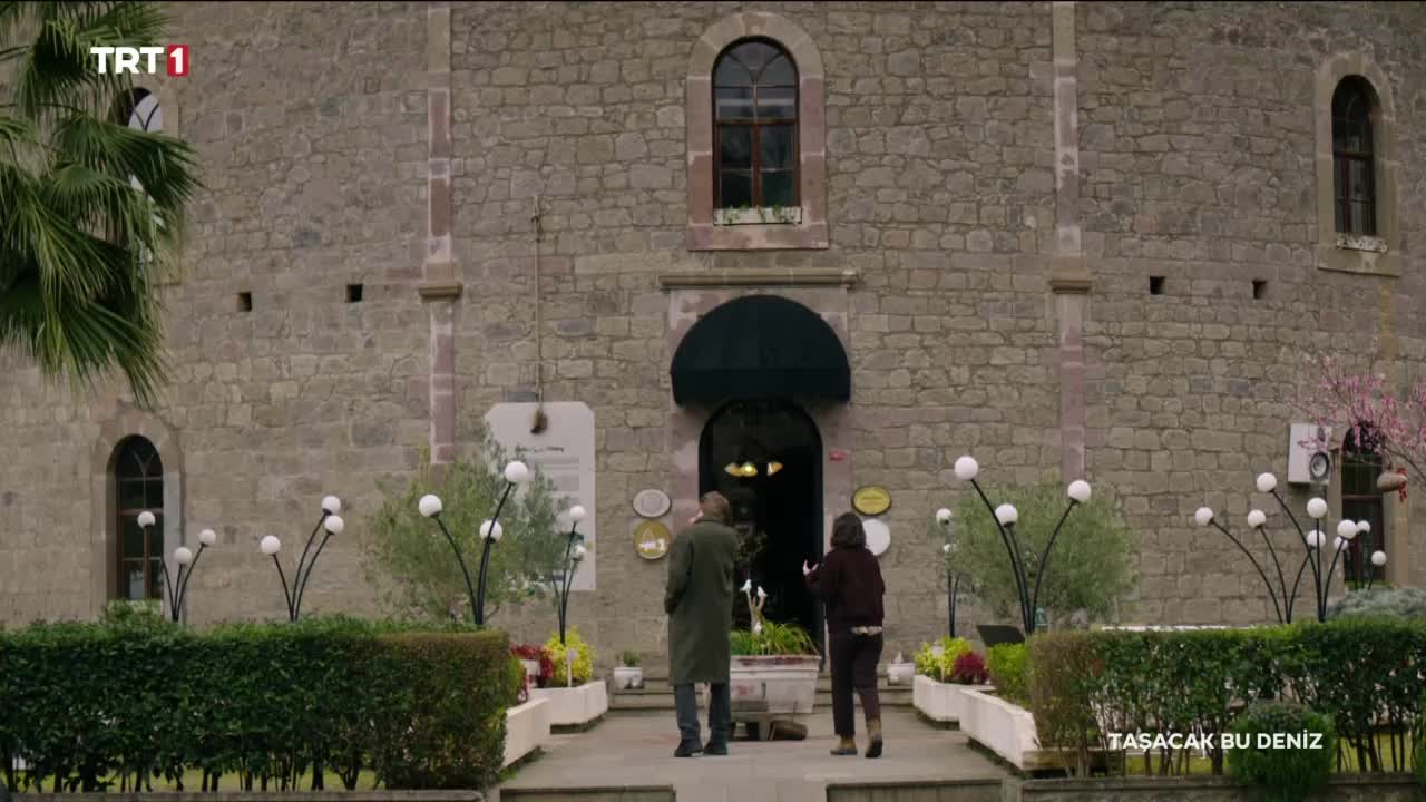 GIA TV Program Thumbnail, Poster