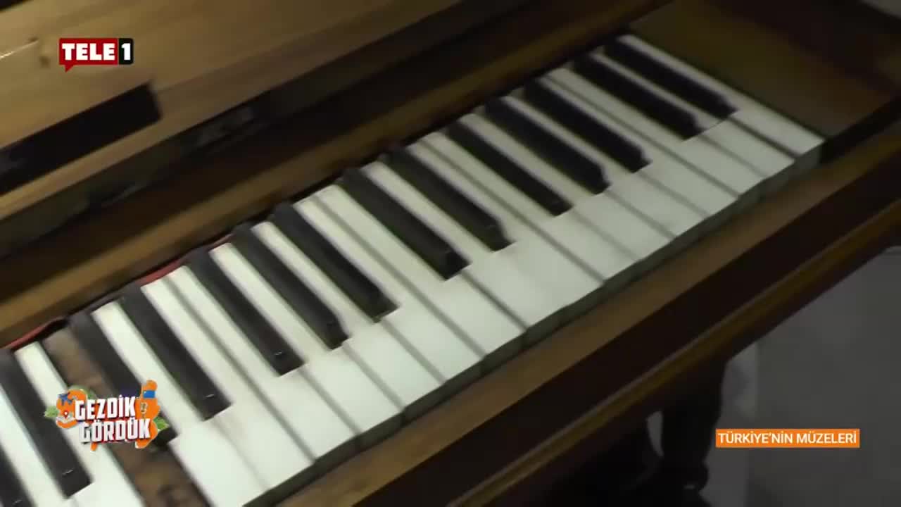 GIA TV Program Thumbnail, Poster