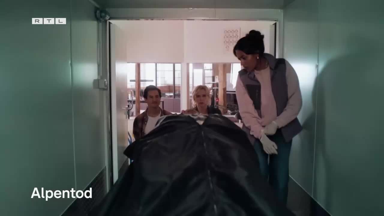 GIA TV Program Thumbnail, Poster