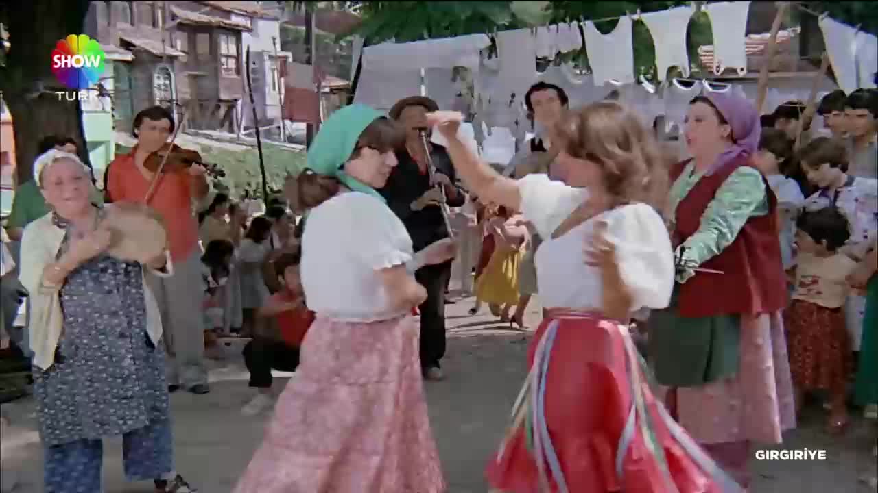 GIA TV Program Thumbnail, Poster