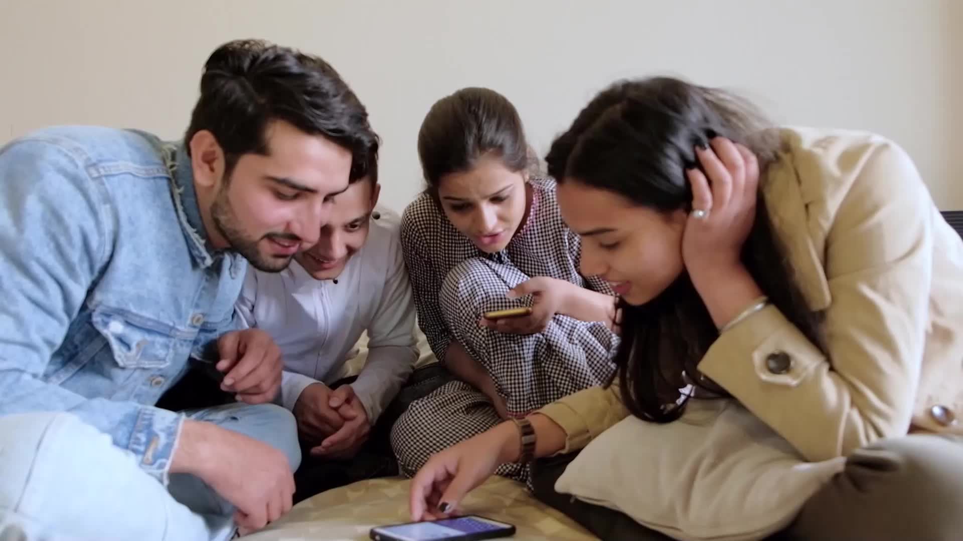 GIA TV Program Thumbnail, Poster