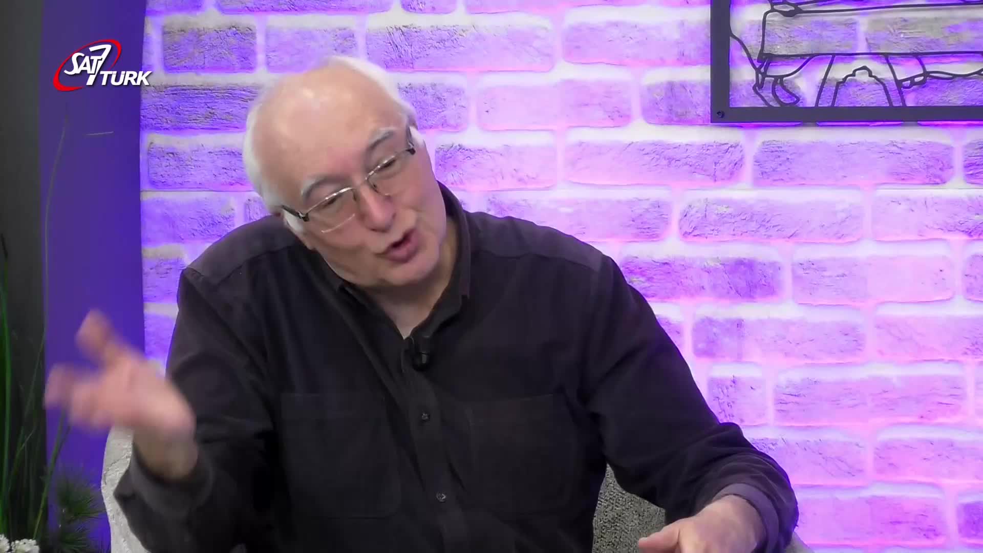 GIA TV Program Thumbnail, Poster