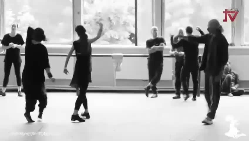 GIA TV Program Thumbnail, Poster